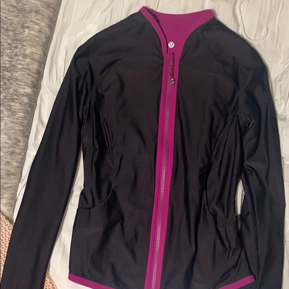 Lululemon Jacket Reversible size 6 - Picture 3 of 3